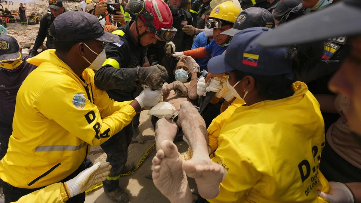Aceleran rescate de sobrevivientes tras sismos en Venezuela mientras crece la tensión