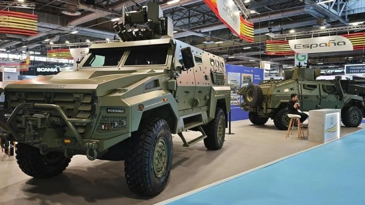 Urovesa presenta en Eurosatory 2026 el avanzado vehículo táctico VAMTAC AX4