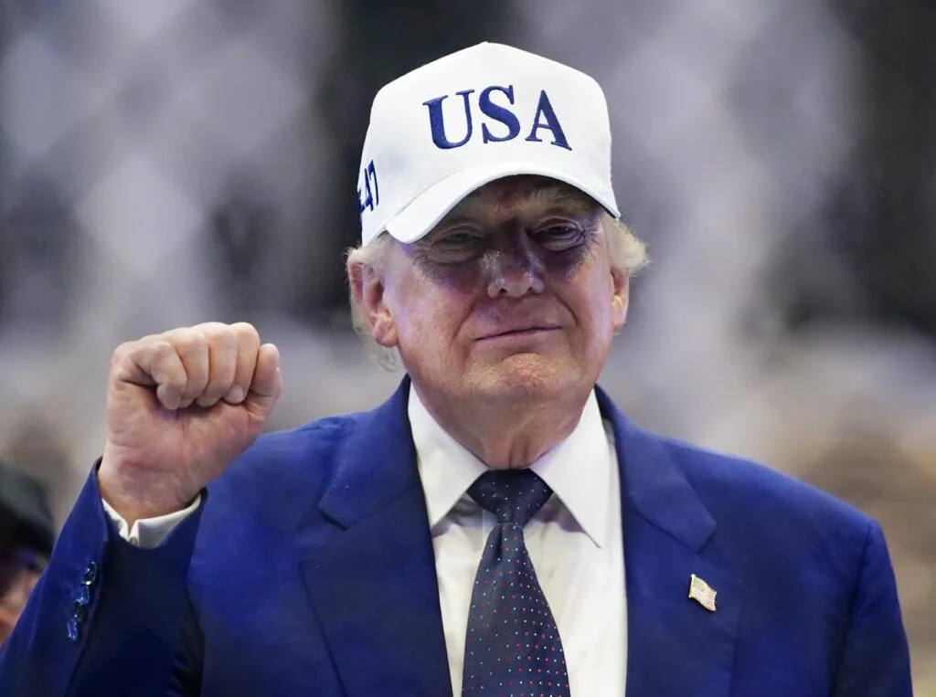 Donald Trump acapara los actos por los 250 años de la independencia de Estados Unidos