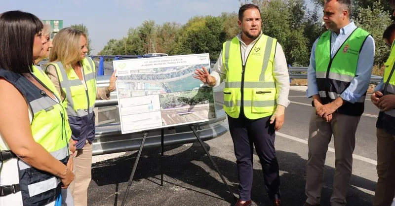 Granada y municipios del Cinturón aprueban la construcción de la VAU-5 para aliviar el tráfico metropolitano