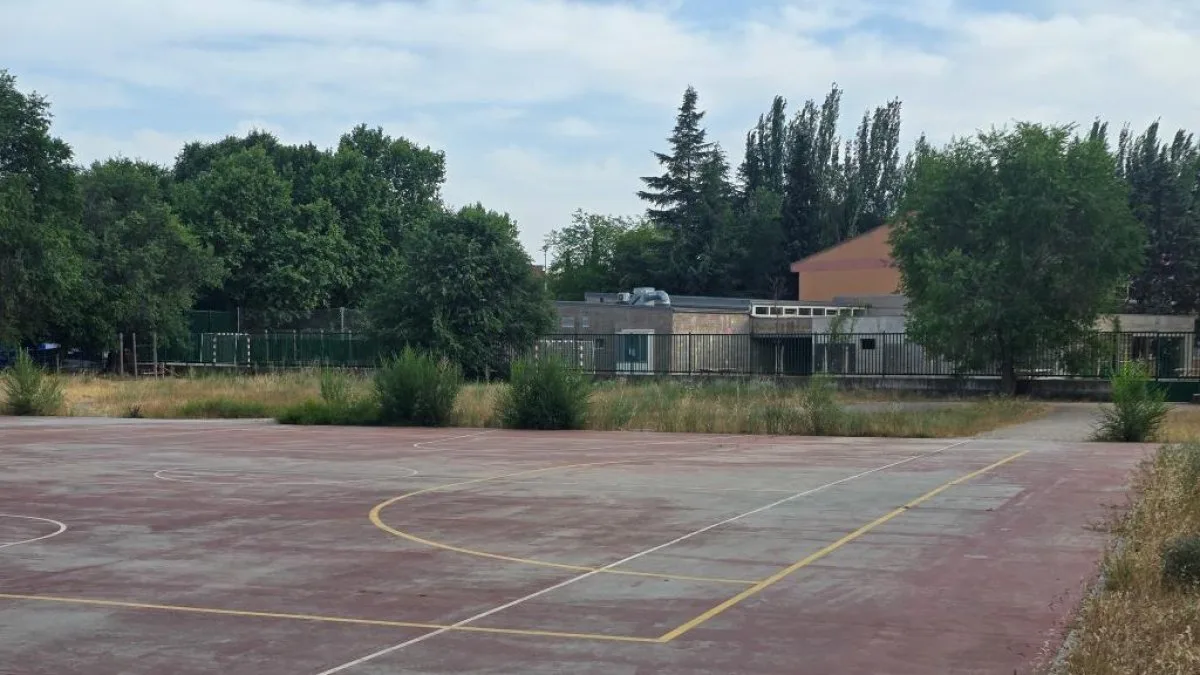 Inician las obras del nuevo polideportivo en el colegio Miguel Delibes de Valladolid