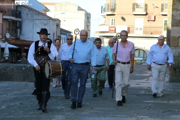 Juan y Felipe Alonso Sánchez lideran las vísperas y la procesión del Corpus en Vitigudino