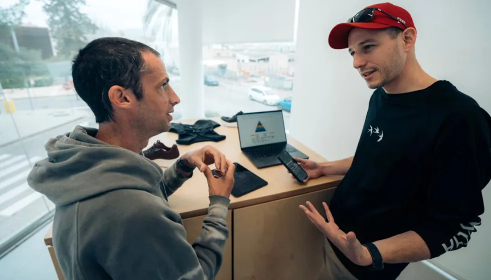 Kilian Jornet se une a Kotcha para promover un entrenamiento consciente y personalizado