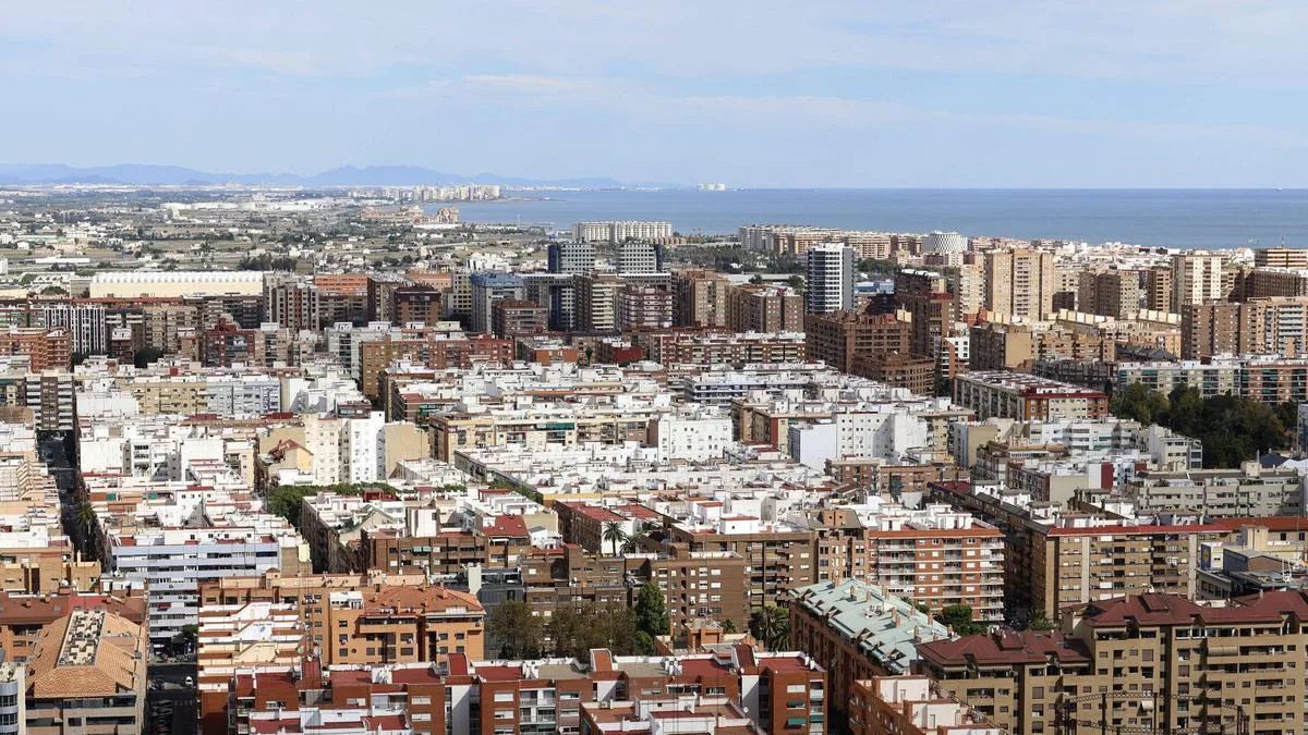 La caída en ventas de viviendas refleja un desajuste entre precios y capacidad de compra en Valencia