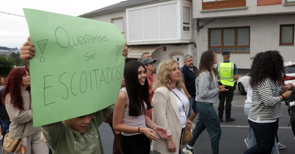 Protesta en el IES Carral por la imposición de ciclos formativos de FP