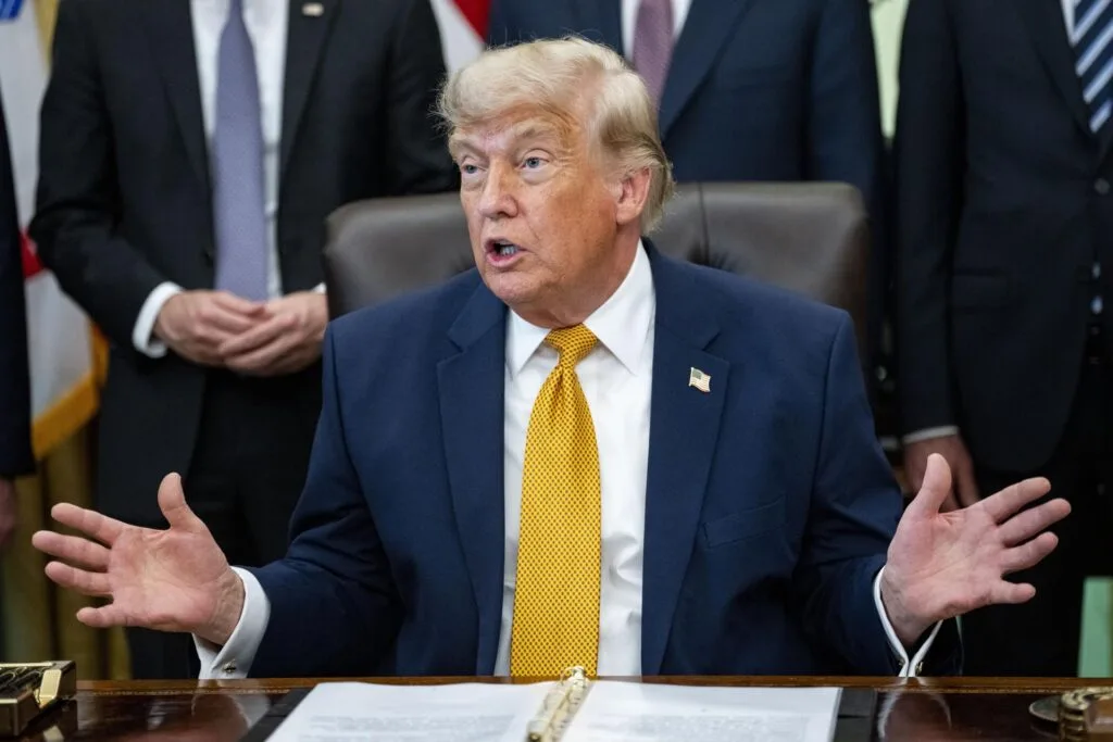 Trump felicita a De la Espriella y anticipa una mejora en la relación con Colombia