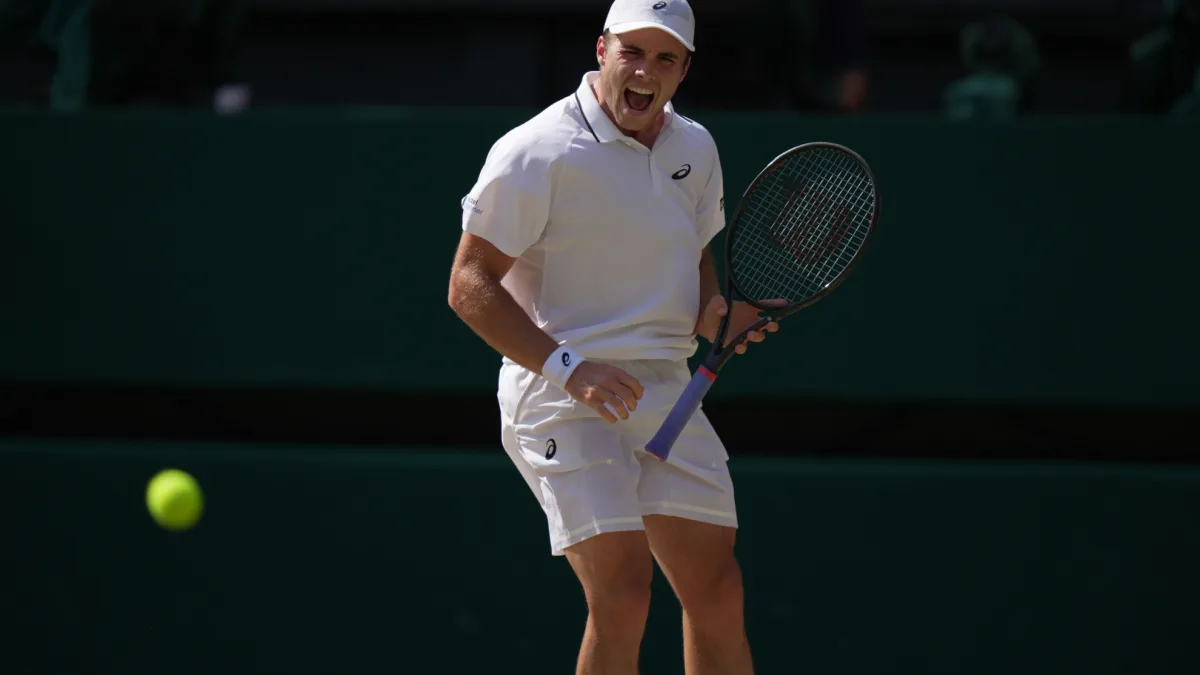 Arthur Fery avanza a semifinales de Wimbledon tras vencer a Flavio Cobolli