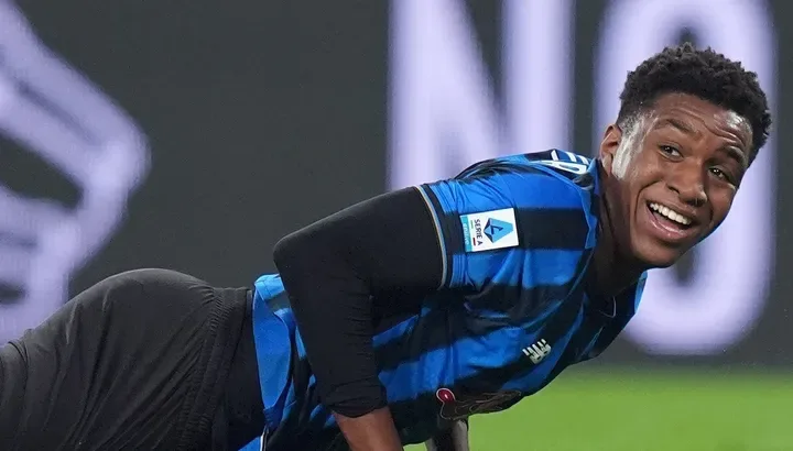 Chelsea y Brighton compiten por la joven promesa defensiva de la Serie A, Honest Ahanor