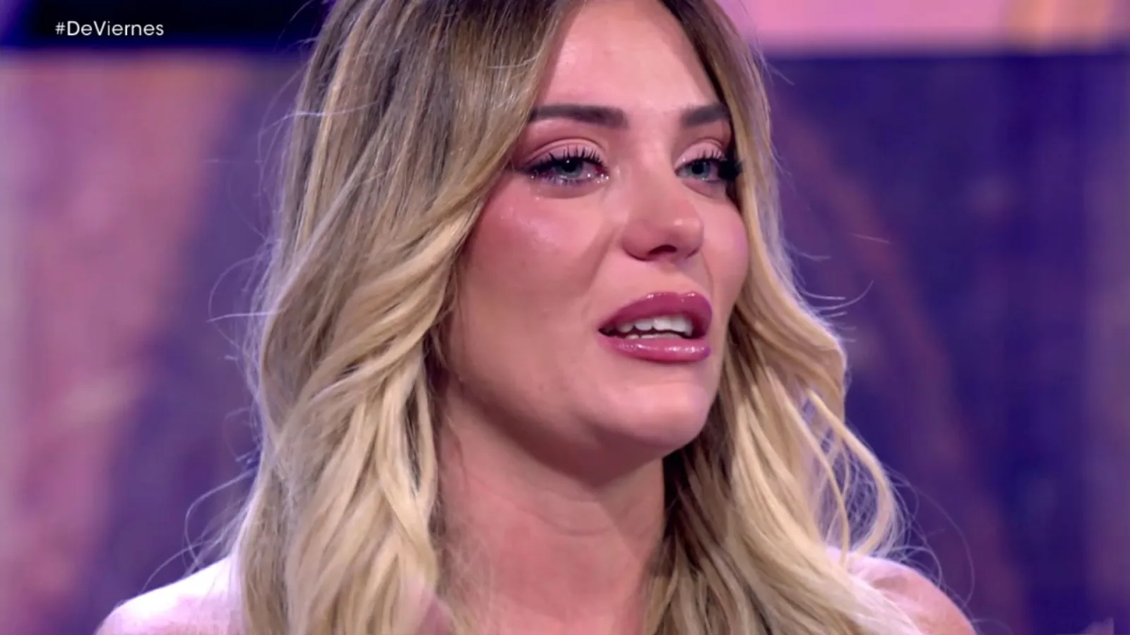 Claudia Chacón revela su difícil infancia marcada por la adicción al alcohol de sus padres