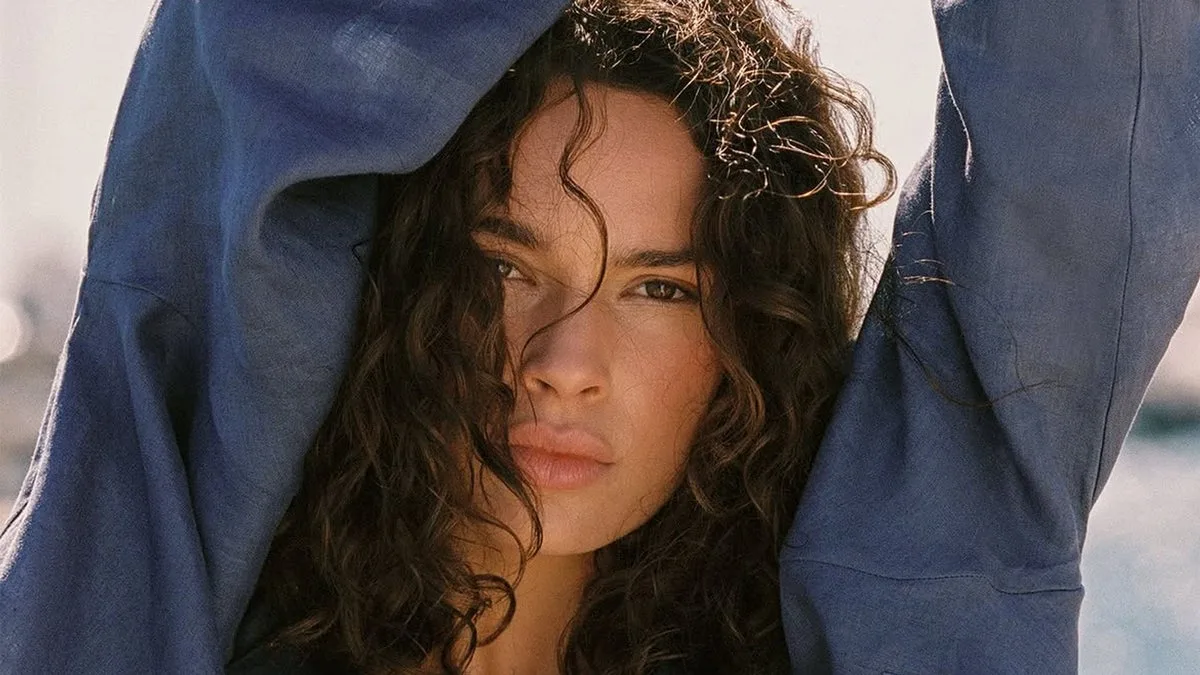 Cómo saber si tu cabello necesita hidratación o proteínas con una prueba sencilla