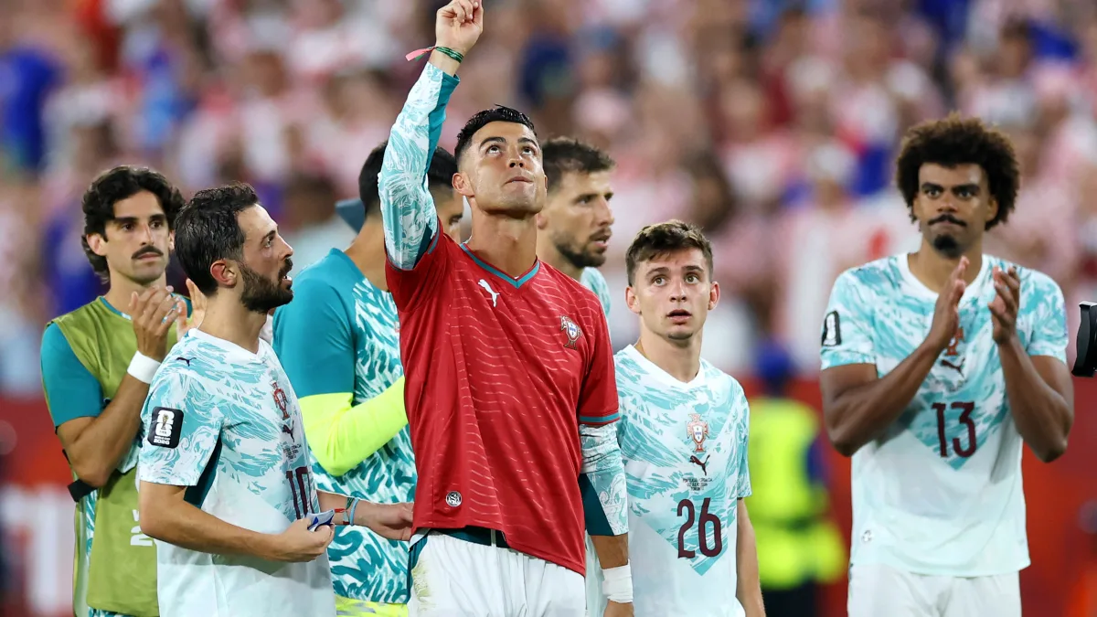 Cristiano Ronaldo vive un momento clave en el Mundial con gol, penalti y gesto entre leyendas