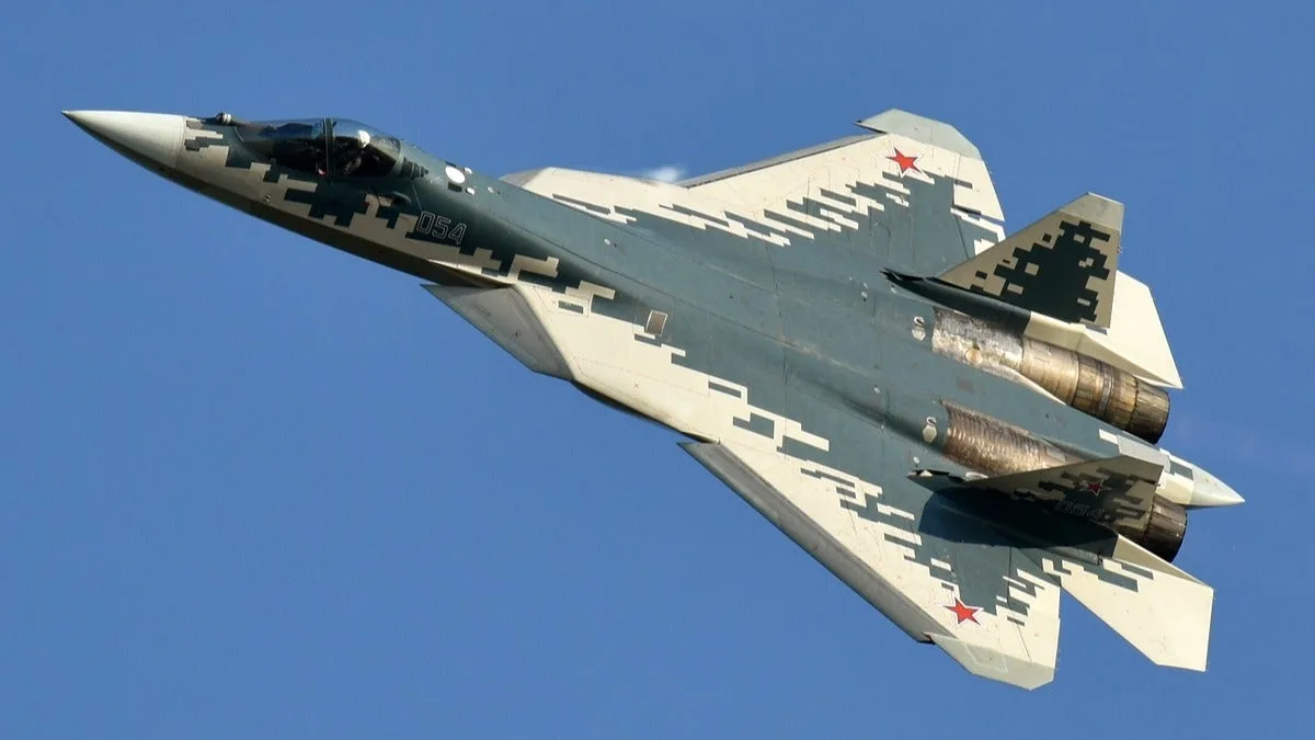 El Su-57 ruso retoma su papel activo en el conflicto de Ucrania con ataques a distancia