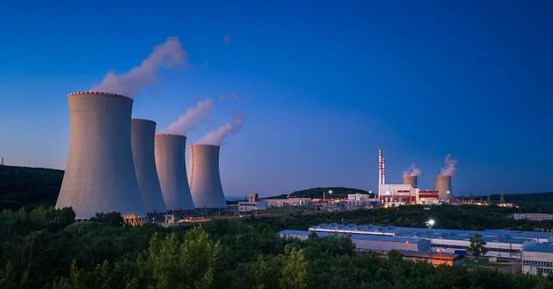 Eslovaquia avanza en energía nuclear con la carga del sexto reactor en Mochovce