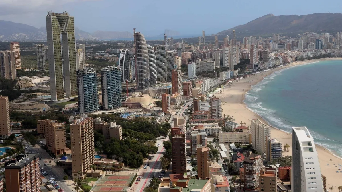 Hosbec prevé una ocupación hotelera del 92% en agosto en la Comunitat Valenciana