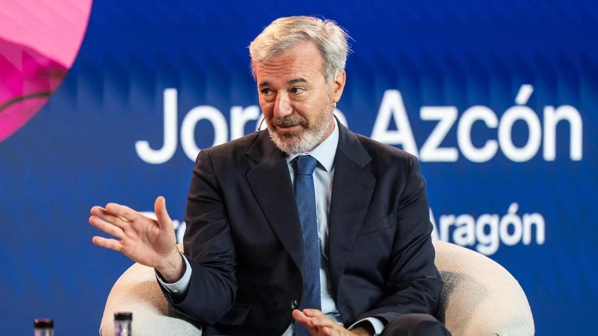 Jorge Azcón prioriza una reforma electoral con pacto entre PP y PSOE para aumentar gobernabilidad