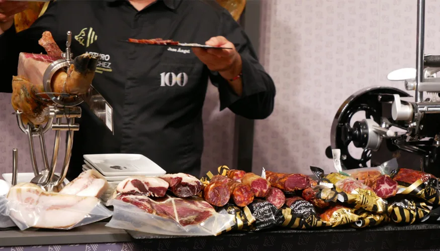 La especialización y el asesoramiento profesional definen la evolución del sector charcutero en España