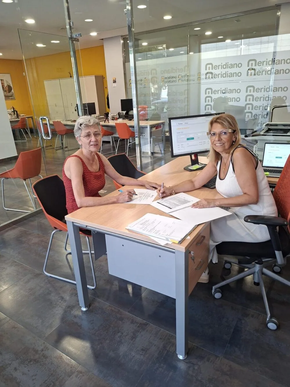 Meridiano Seguros y Cruz Roja lanzan programa para empleo de mujeres vulnerables