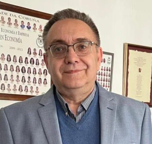 Ángel Mato busca regresar a la alcaldía de Ferrol pese a su gestión cuestionada