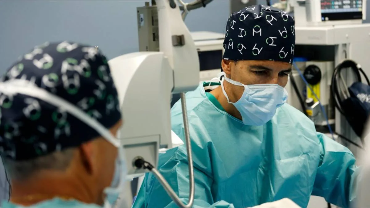 Nuevas pruebas confirman eficacia a medio plazo de lentes IPCL para miopía y presbicia