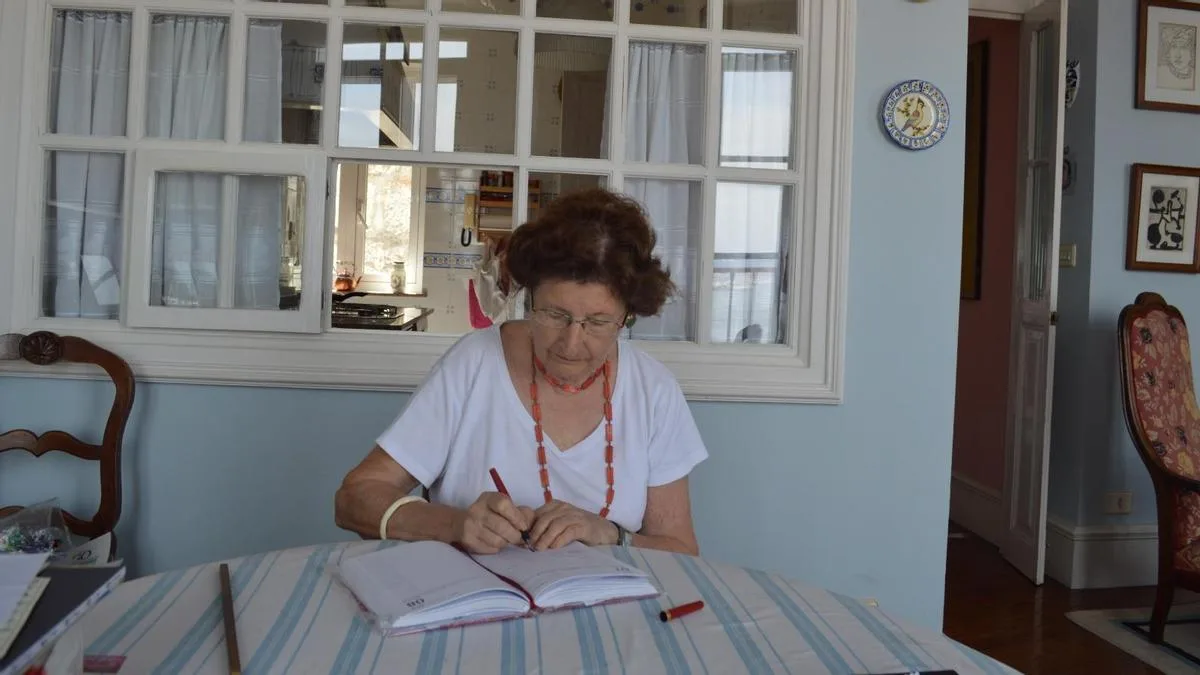 Odile Mansuy y su diario desde 1962: un testimonio cotidiano que retrata la vida en Vigo