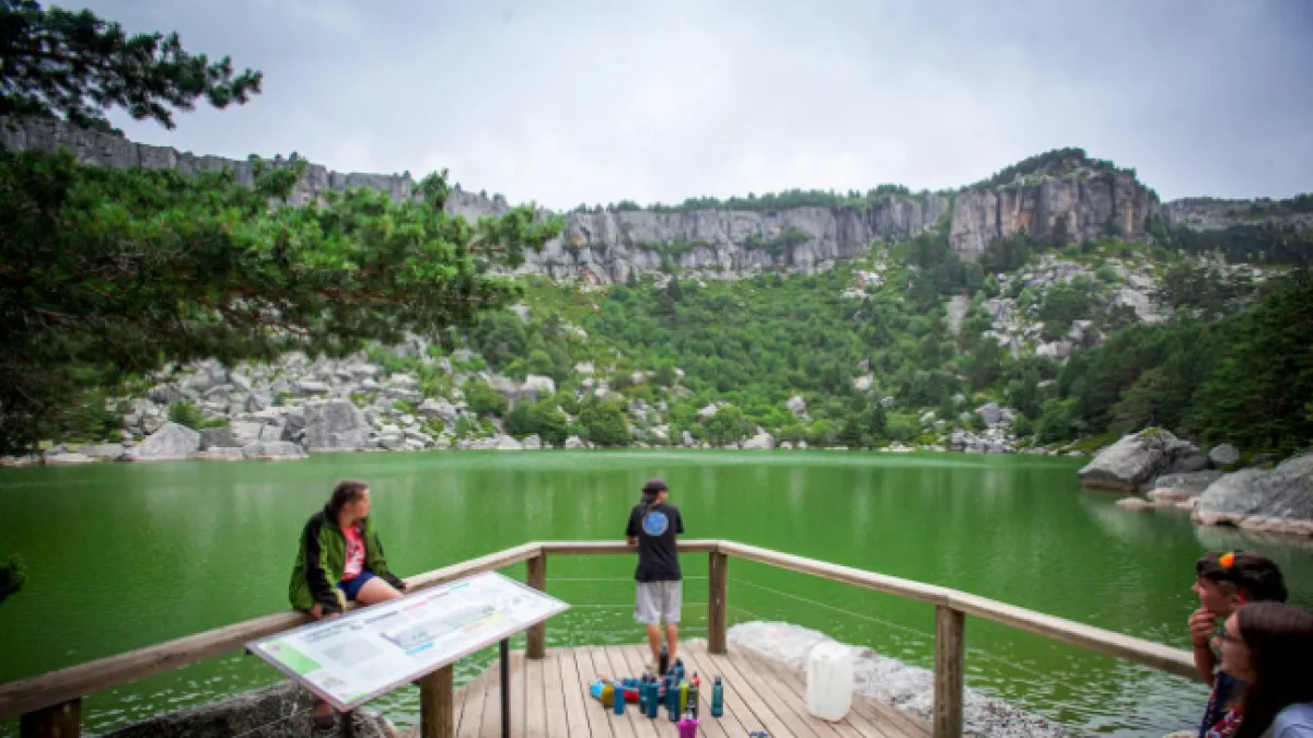 Regulación de accesos y transporte a la Laguna Negra durante julio y agosto
